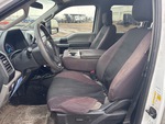 Cab with Seats/armrests
