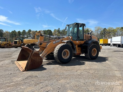 2015 Case 821F Pala cargadora