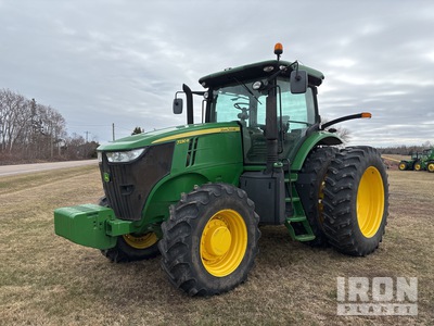 2012 John Deere 7230R 4WD Tractor Agrícola