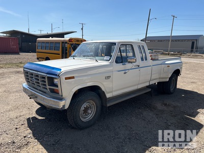 1985 Ford F-250 4x4 Extended Cab Pickup
