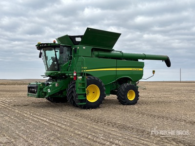 2015 John Deere S680 Cosechadora