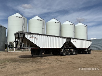 Doepker 28 ft Tri/A Super B-Train Lead Rimorchio per granaglie