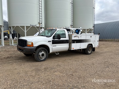 1999 Ford F-450 XL 4x2 Camion de service