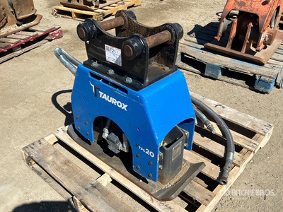 2022 Taurox TCP 20 12 in Plate Compactor Attachment (Unused)