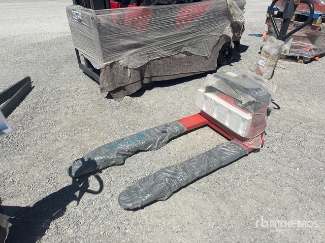 2026 STARVOX CBD-30 6600 lb Electric Pallet Jack (Unused)