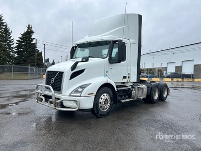 2020 Volvo VNR 6x4 T/A Day Cab Truck Tractor