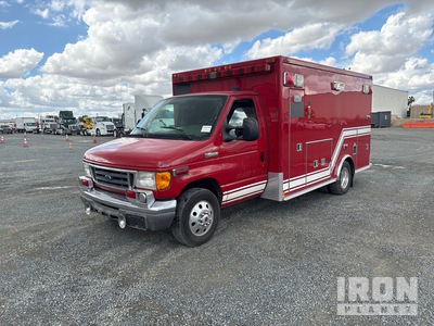 2007 Ford E-450 4x2 Ambulance