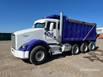 2005 Kenworth T800 8x4 Tri/A Dump Truck