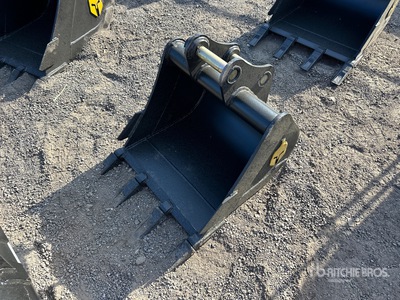Trojan 35CL 24 in Digging Godet d'excavatrice - Fits 40mm Cat 303, 303.5, 304 Case, New Holland, Kobelco SK35 Deere/Hitachi 35D/G
