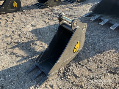 Trojan 50CL 12 in Digging Excavator Bucket - Fits 45mm Cat 305, 305.5 Komatsu PC45/50/55 Hyundai R55, Hitachi/Deere 50D/G Case, New Holland, Kobelco SK50 Bobcat E50/341/337