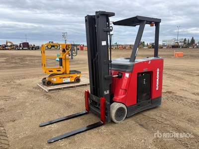 2009 Raymond 420C40TT 4000 lb Electric Forklift