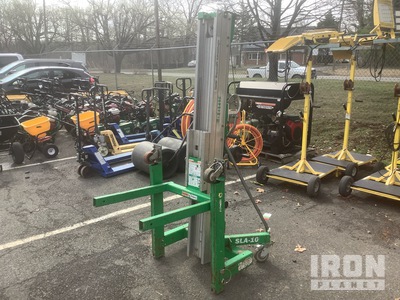 2014 Genie SLA-10 Material Hoist