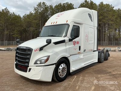 2020 Freightliner Cascadia 126 6x4 T/A Sleeper Truck Tractor