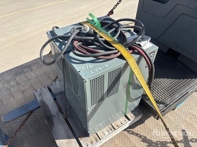 2007 Raymond 560-OPC30TT Order Picker