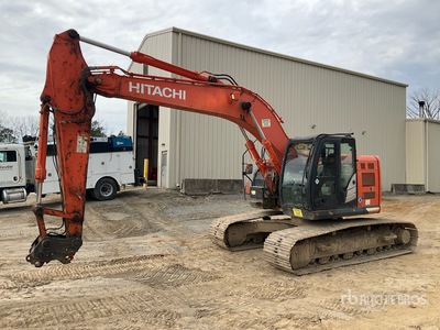 2017 Hitachi ZX245USLC-6N Excavadora de Cadenas