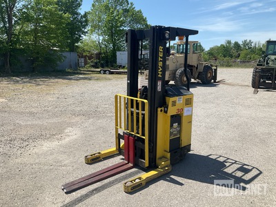 Hyster N30XMR3 Electric Forklift