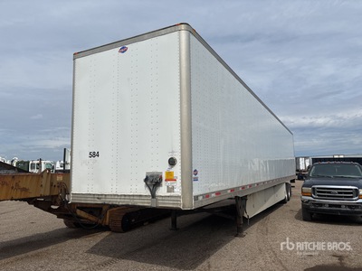 2016 Utility VS2DX 53 ft x 102 in T/A Van Trailer