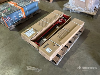 Quantity of (3) Arcan 4 Ft Farm Jack