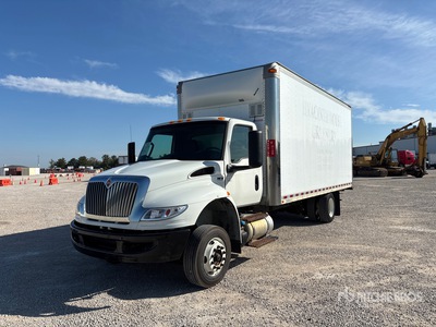 2020 International MV607 4x2 Van Truck