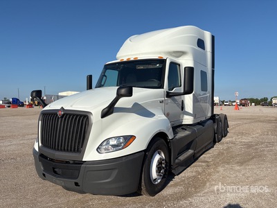 2023 International LT625 6x4 T/A Sleeper Truck Tractor