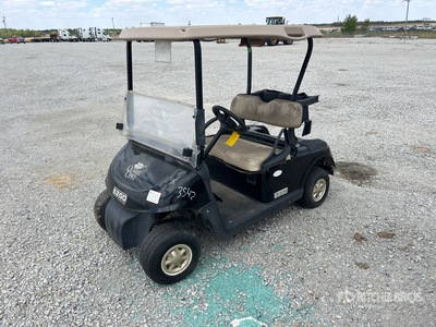 2014 E-Z-Go RXV Electric Golf Cart (Inoperable)