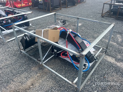 2026 LANDY LG1360(80-1220) Log スキッドステア用グラップル (Unused)