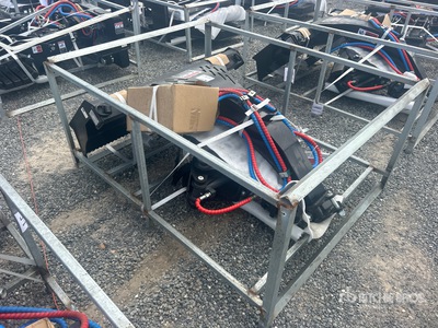 2026 LANDY LG1360(80-1220) Log スキッドステア用グラップル (Unused)
