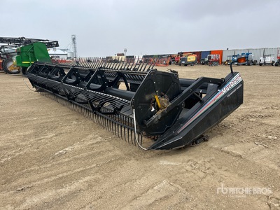 Macdon 972 25 ft Draper Windrower Header