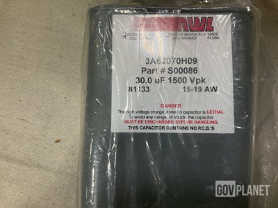 (9) NWL 3A62070H09 Fixed Dielectric Capacitors
