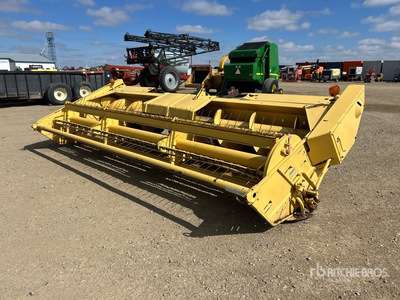 New Holland 1116H 16 ft Windrower Header