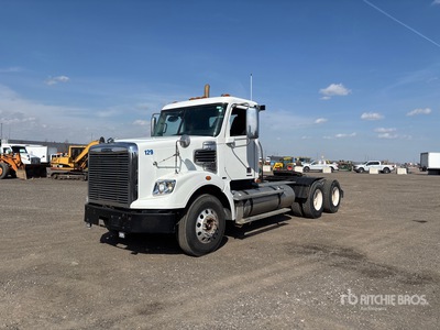 2011 Freightliner Coronado 122SD 6x4 T/A Day Cab Truck Tractor