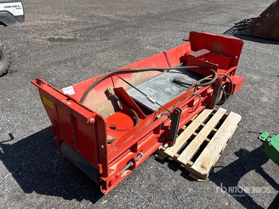 HTC 8 ft Stone Spreader Body