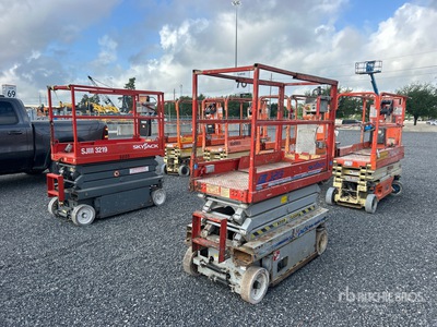 2002 Skyjack SJIII3219 Electric Scissor Lift