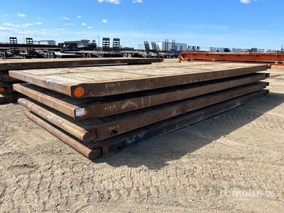 Quantity of (4) 8 ft x 20 ft Steel Rig سطح