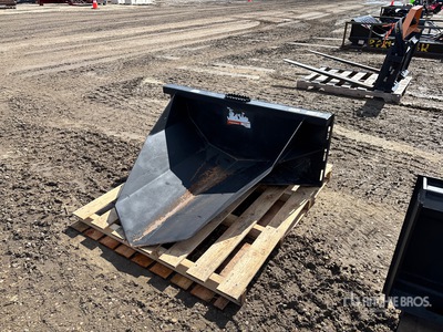 34 in Skid Steer Gravel Spoon