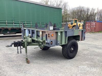 2005 US ARMY Tank Automotive Command M1101 Cargo Trailer