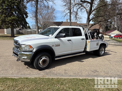 2016 Dodge Ram 4500 SLT 4x4 Crew Cab Wózek holowniczy