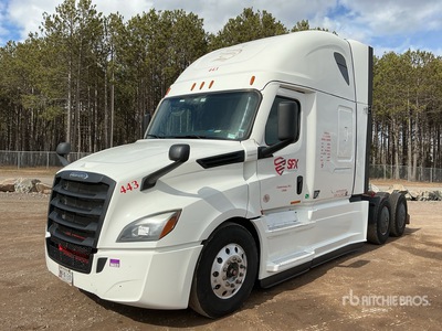 2020 Freightliner Cascadia 126 6x4 T/A Sleeper Truck Tractor
