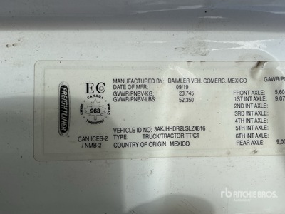 2020 Freightliner Cascadia 126 6x4 T/A Sleeper Truck Tractor