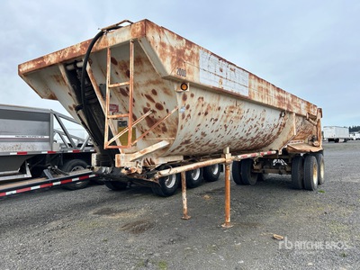 1988 Fruehauf DRXX-M2-30 30 ft T/A Hinterkipper
