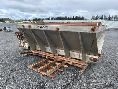 Swenson Hydraulic Salt Spreader