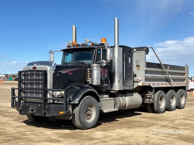 2019 Peterbilt 367 8x6 Tri/A Dump Truck