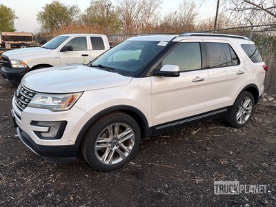 2017 Ford Explorer Limited 4WD SUV