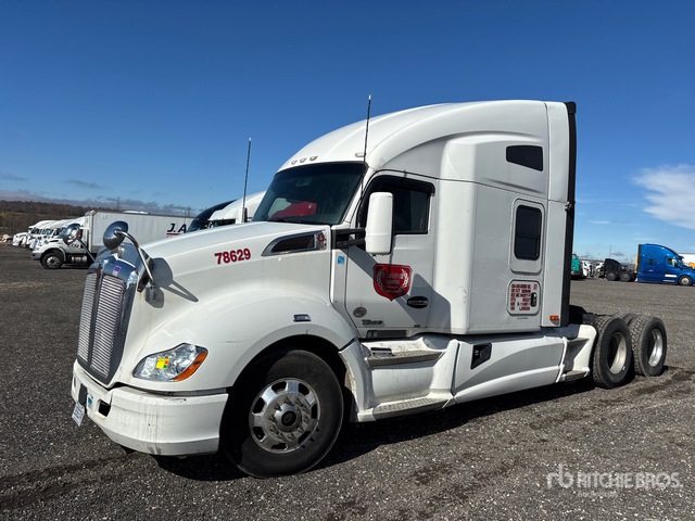 2019 Kenworth 2019 Kenworth 6x4 T/A Sleeper Truck Tractor (Inoperable