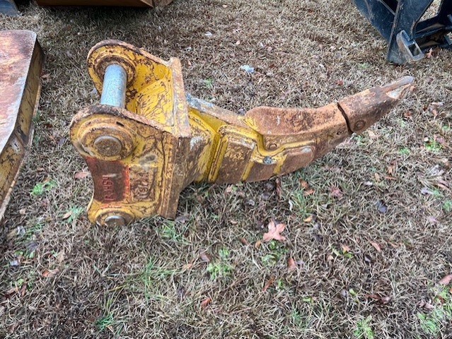 Teran Excavator Ripper - Fits Cat 320/325