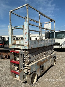 2008 Genie GS2632 Electric Scissor Lift (Inoperable)