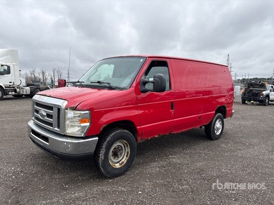 2013 Ford E-350 Fourgon cargo