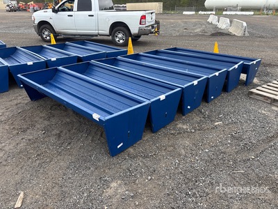 Quantity of (6) 2025 Kit Containers CF-90-V2025 26 in x 90 in Alimentatore bestiame