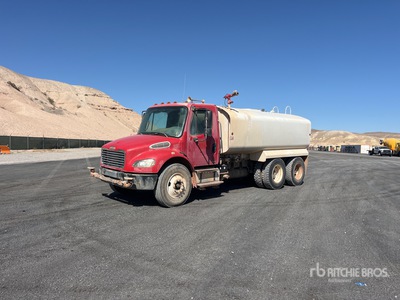 2005 Freightliner M2 Business 6x4 Water Truck