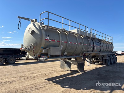 2015 Heil 12200 gal Tri/A Tanker Trailer